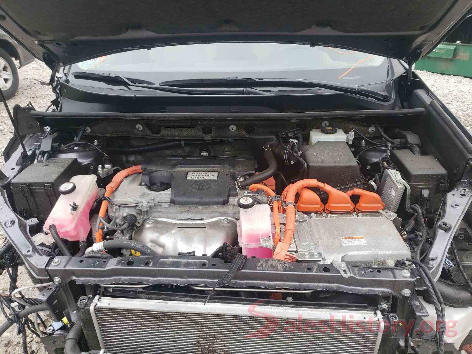 JTMRJREV3JD218411 2018 TOYOTA RAV4