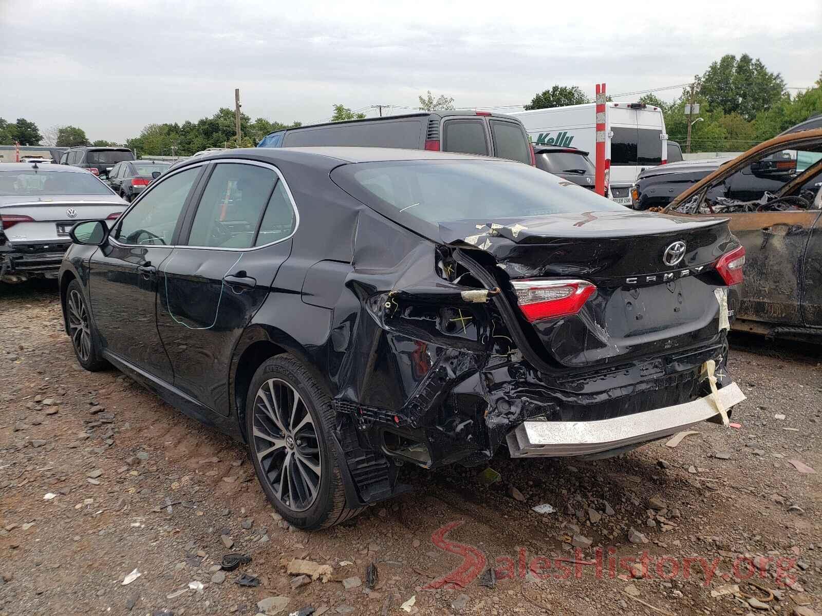 4T1B11HK2JU674514 2018 TOYOTA CAMRY