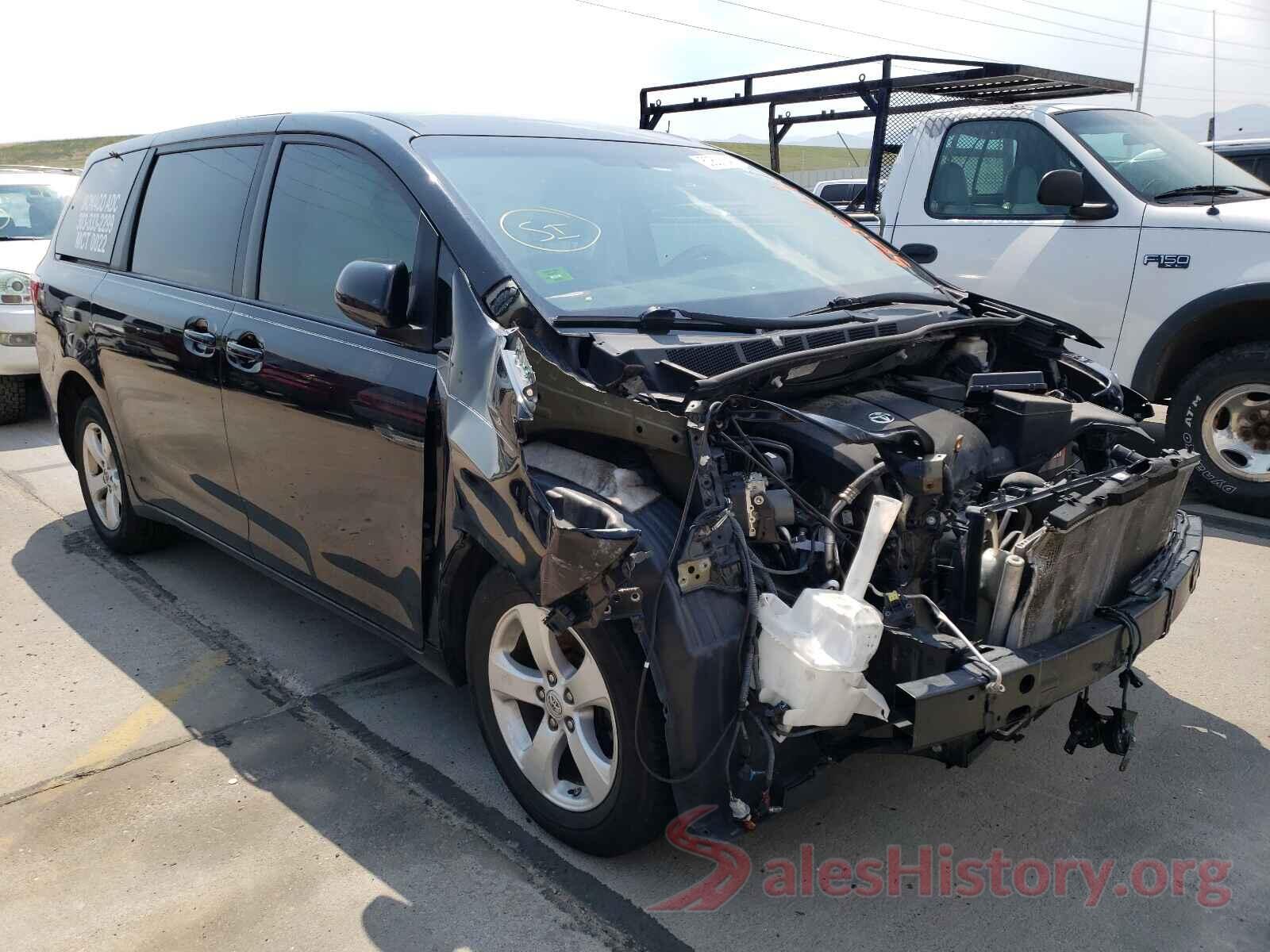 5TDKZ3DCXHS798519 2017 TOYOTA SIENNA