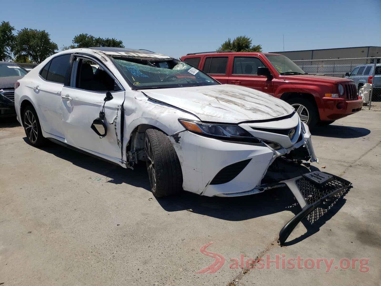 4T1B11HK0KU744951 2019 TOYOTA CAMRY