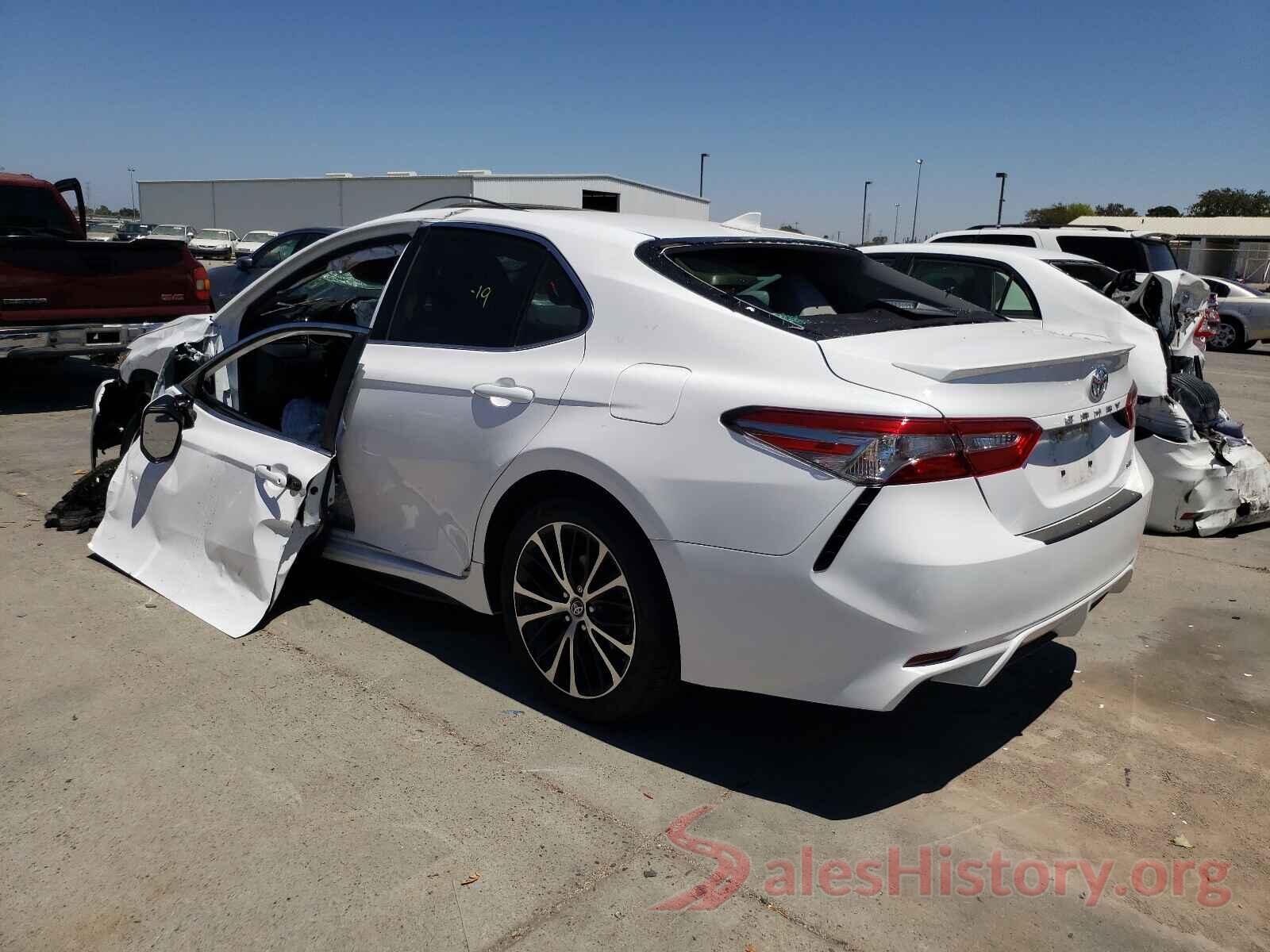 4T1B11HK0KU744951 2019 TOYOTA CAMRY