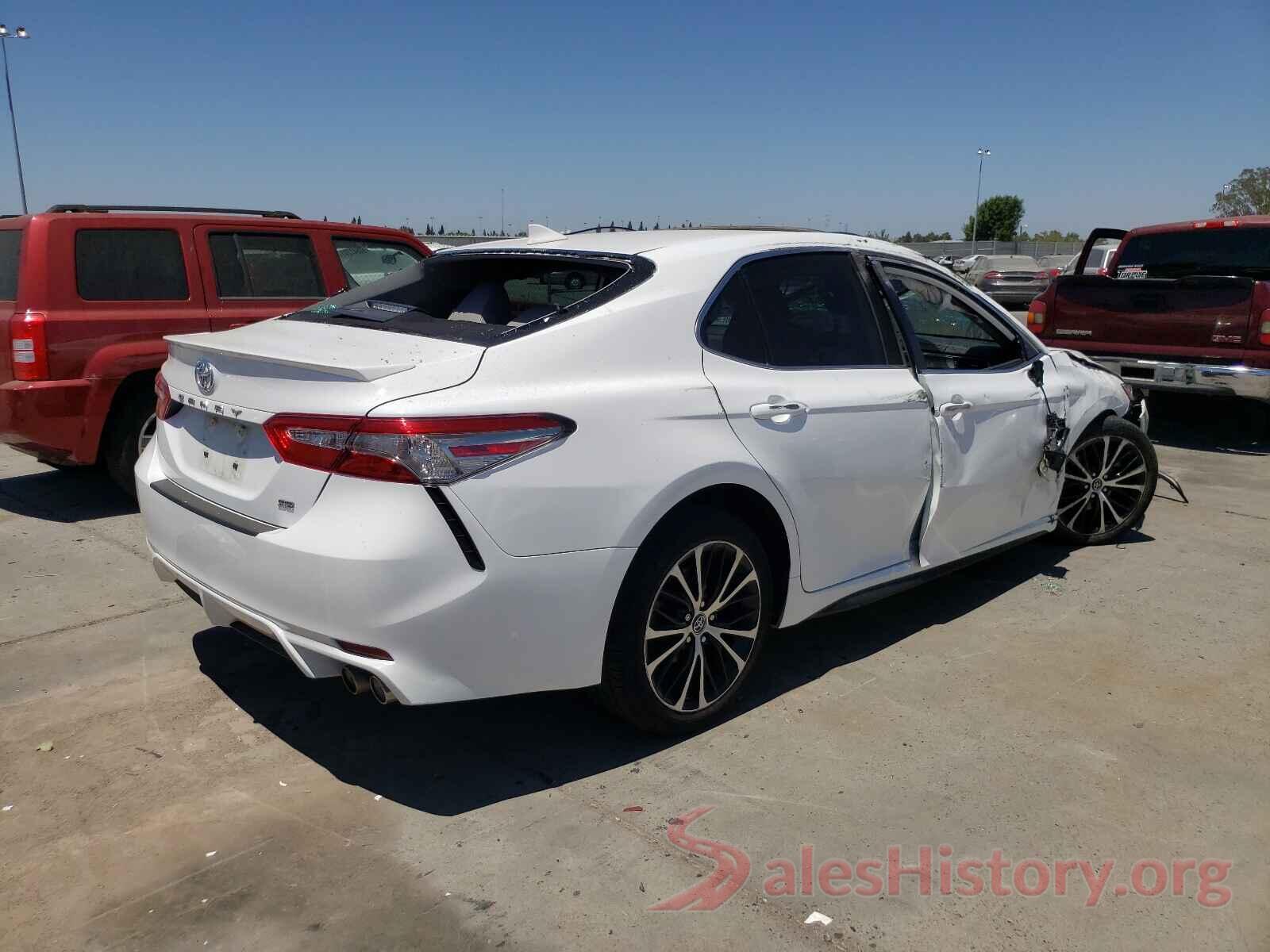 4T1B11HK0KU744951 2019 TOYOTA CAMRY