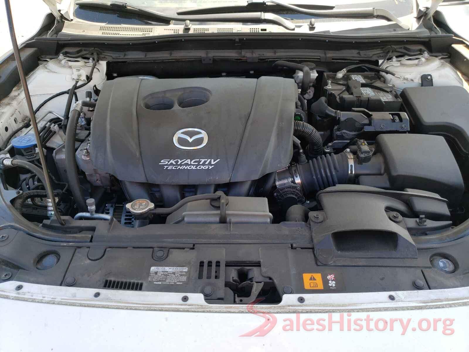 3MZBN1V30JM264253 2018 MAZDA 3