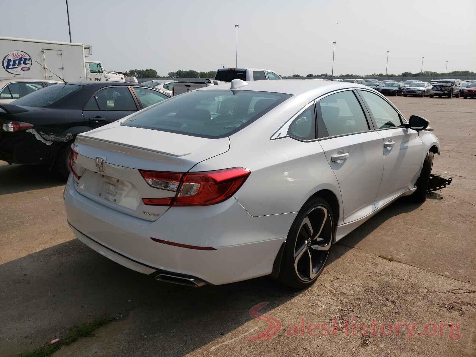 1HGCV1F3XKA039358 2019 HONDA ACCORD