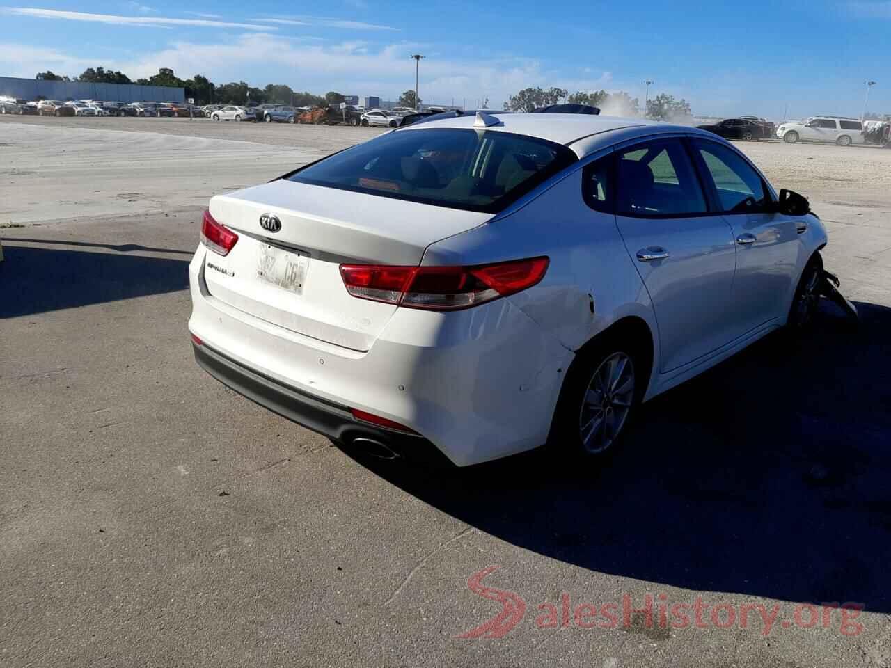 5XXGT4L30JG232360 2018 KIA OPTIMA