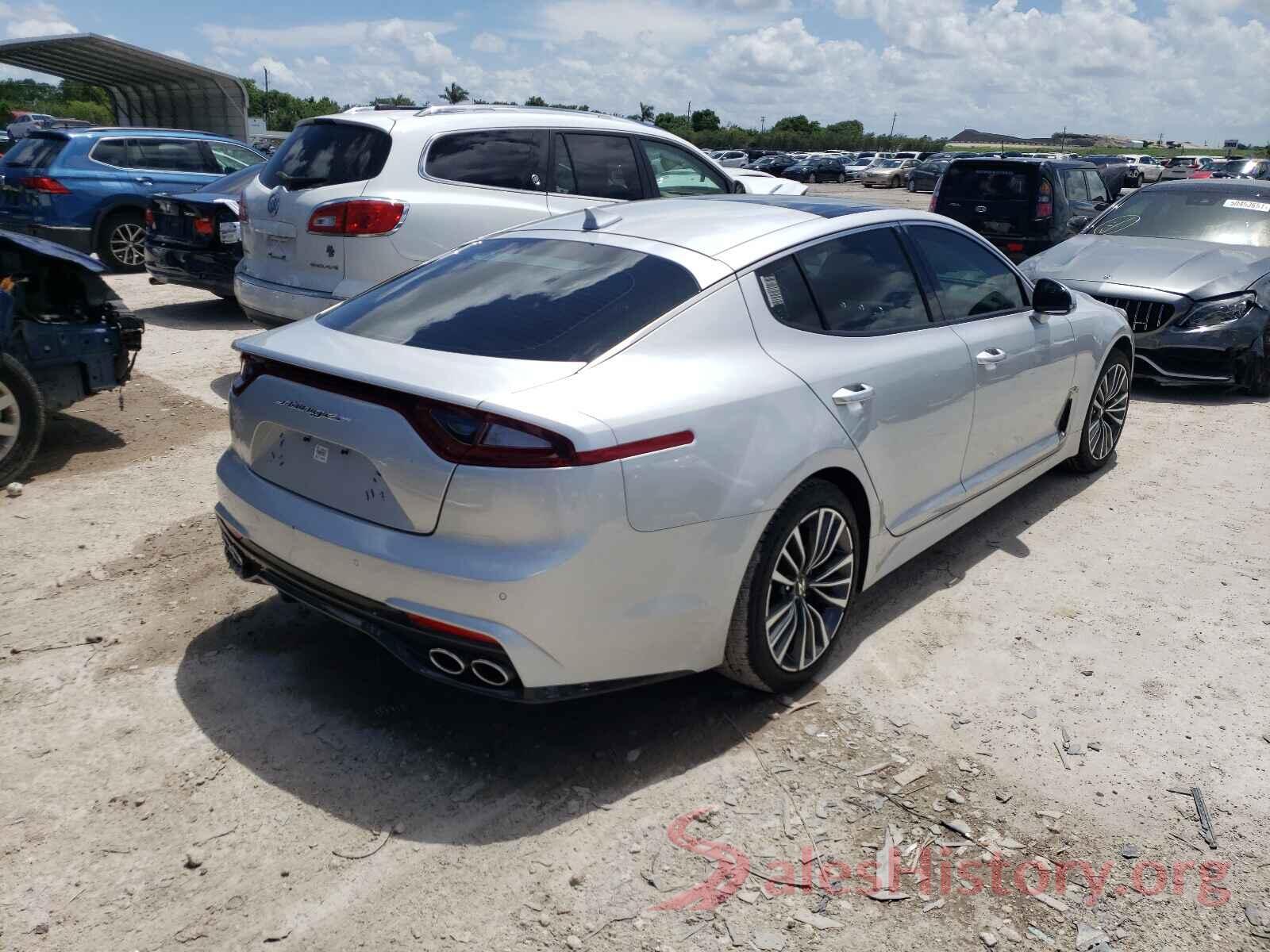 KNAE25LA3J6017467 2018 KIA STINGER