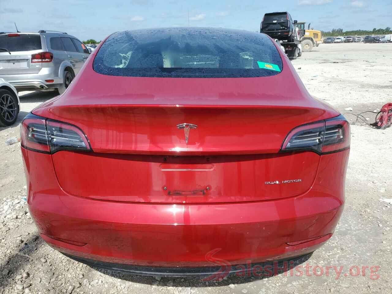 5YJ3E1EB0JF121693 2018 TESLA MODEL 3