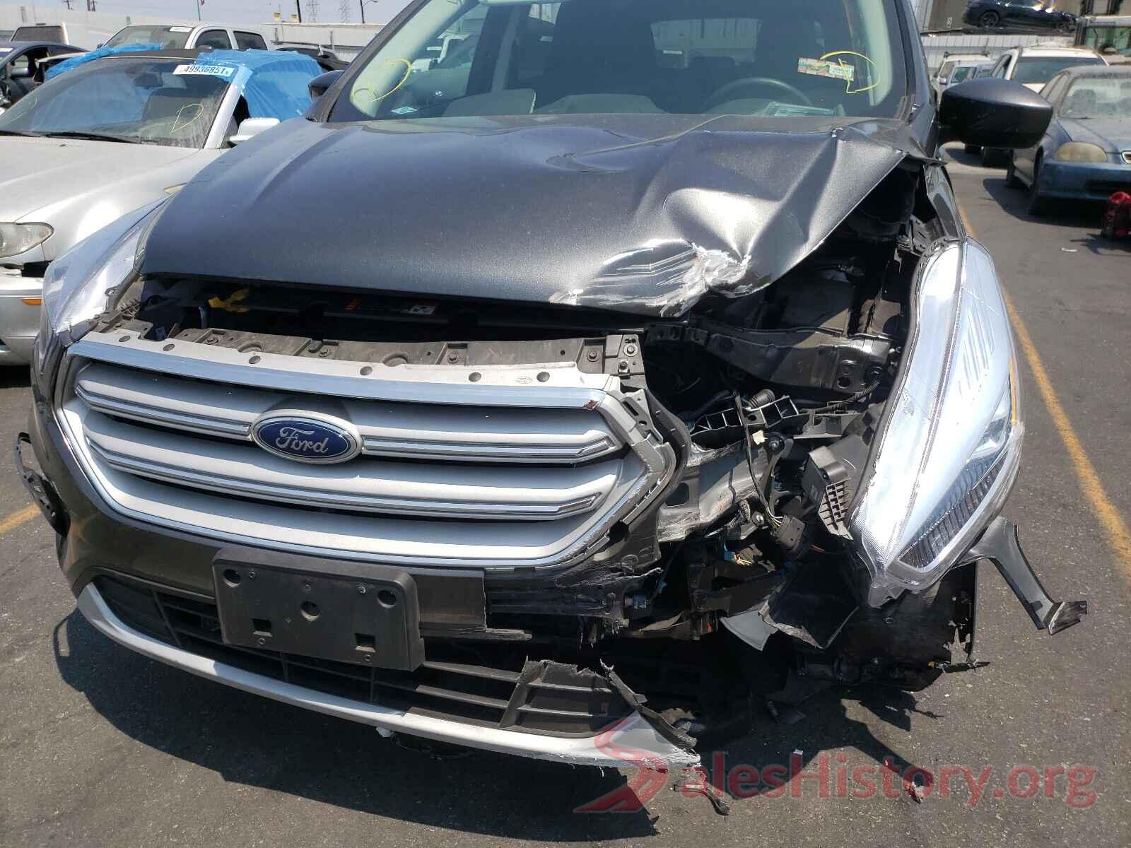 1FMCU9HDXJUD37570 2018 FORD ESCAPE