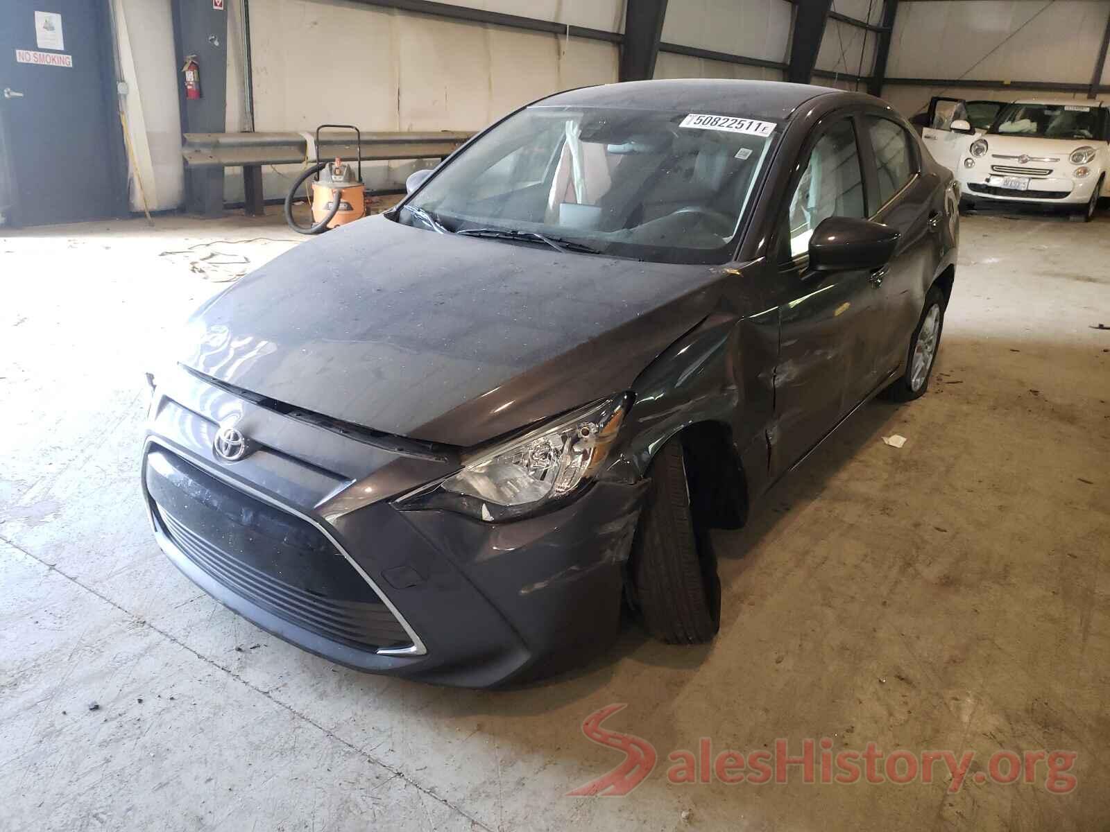 3MYDLBYV6JY307041 2018 TOYOTA YARIS