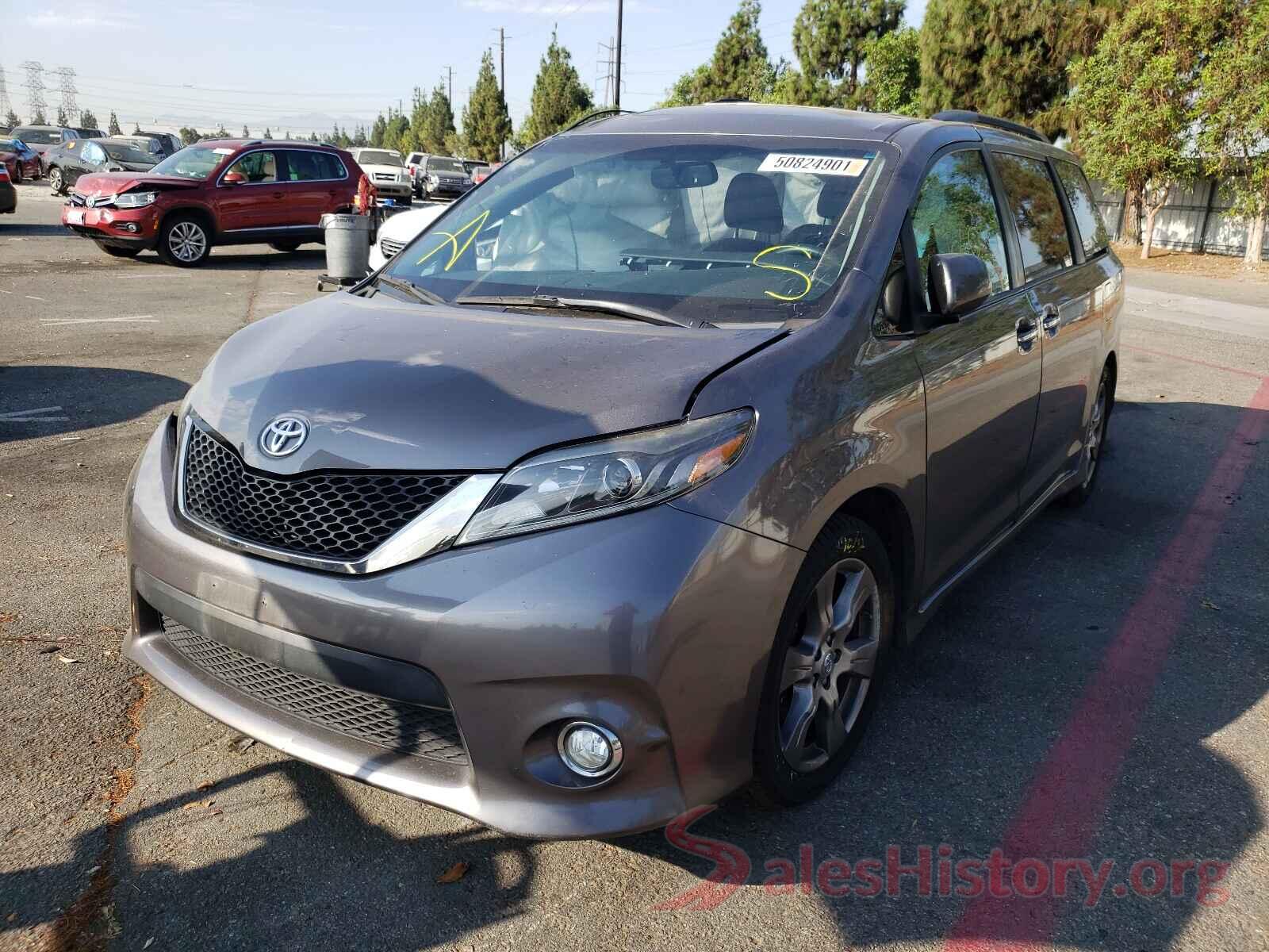 5TDXZ3DC3HS832757 2017 TOYOTA SIENNA