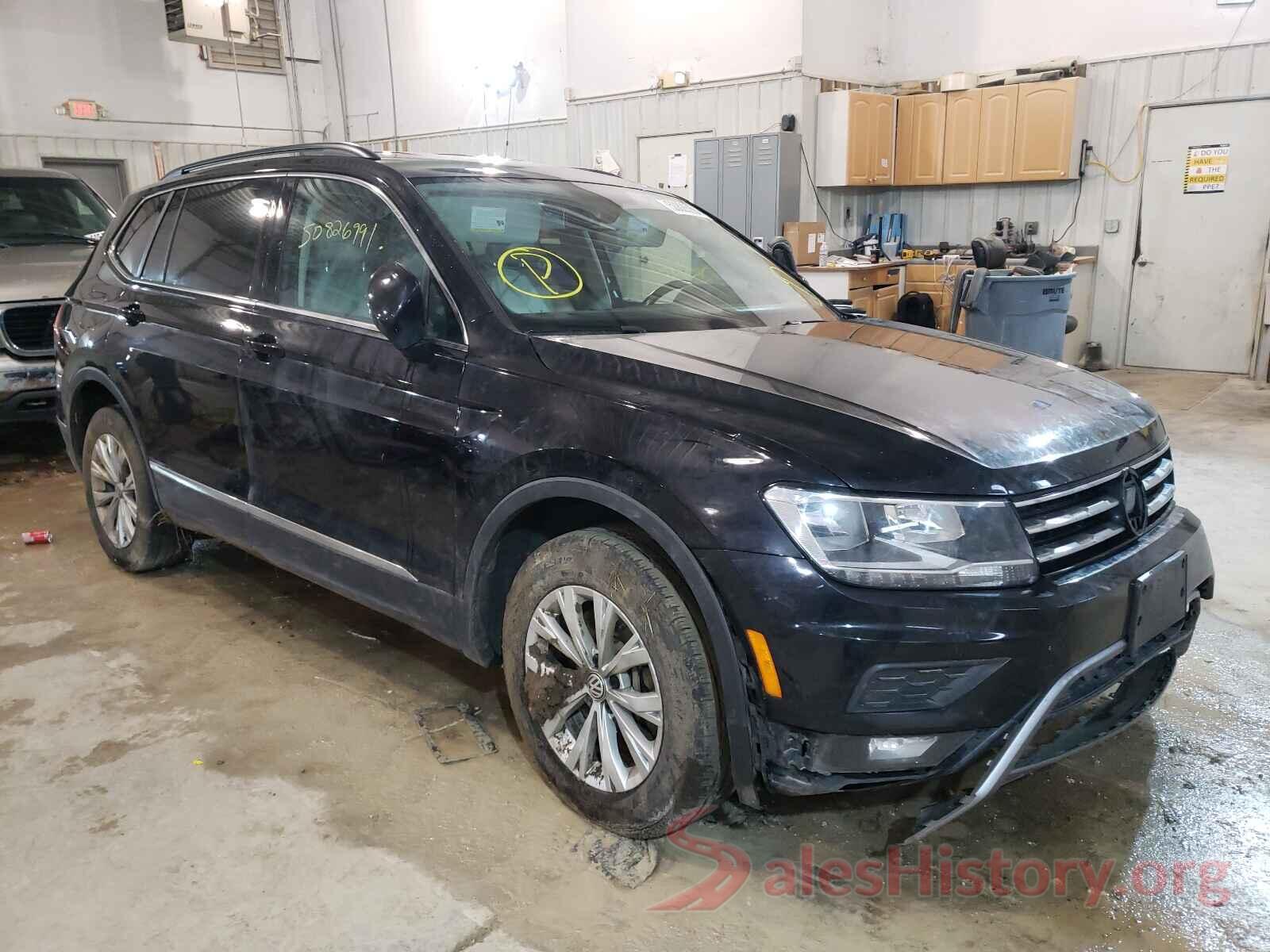 3VV3B7AXXJM032885 2018 VOLKSWAGEN TIGUAN