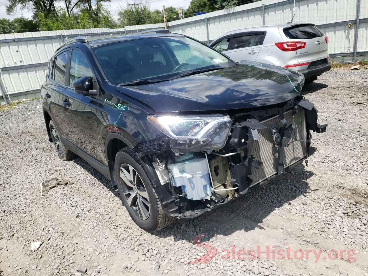 2T3RFREV6HW671758 2017 TOYOTA RAV4