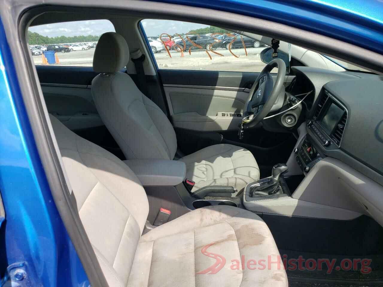 5NPD84LF2JH252810 2018 HYUNDAI ELANTRA