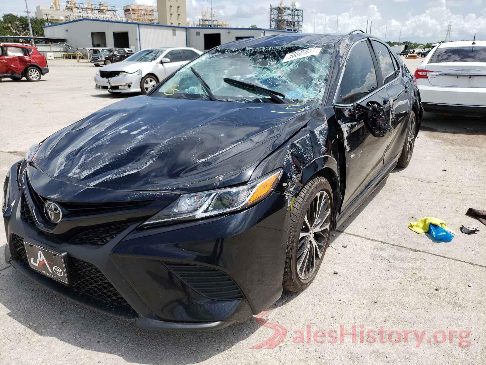 4T1B11HK6JU662365 2018 TOYOTA CAMRY