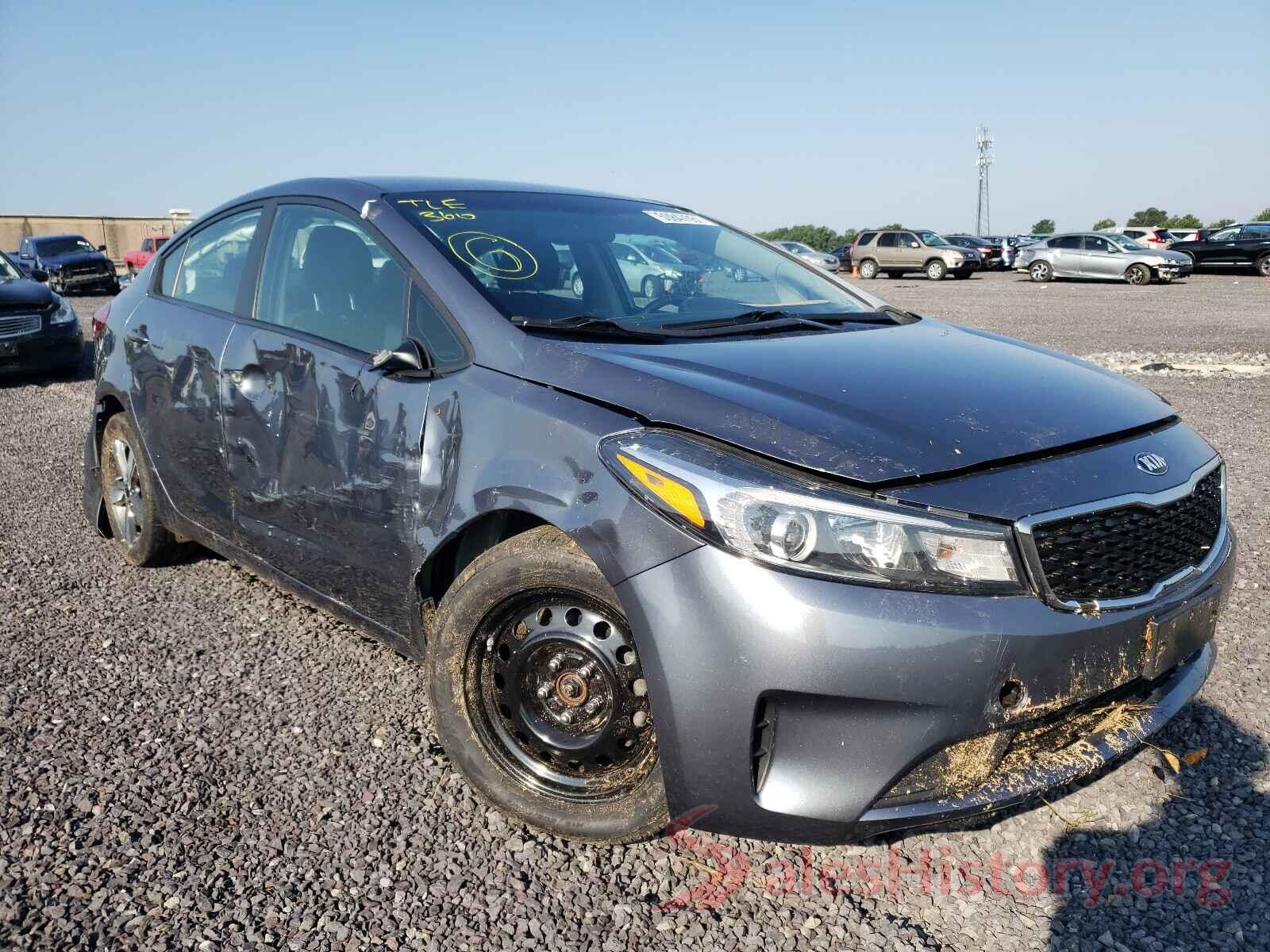 3KPFL4A7XJE191777 2018 KIA FORTE