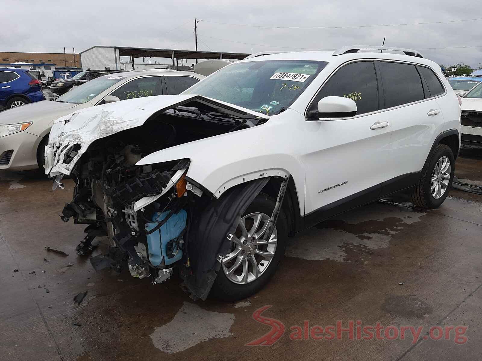 1C4PJMCB0KD107500 2019 JEEP CHEROKEE