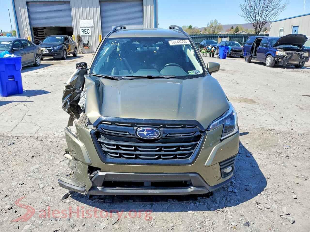 2023 SUBARU FORESTER VIN JF2SKAEC3PH401499, rear view