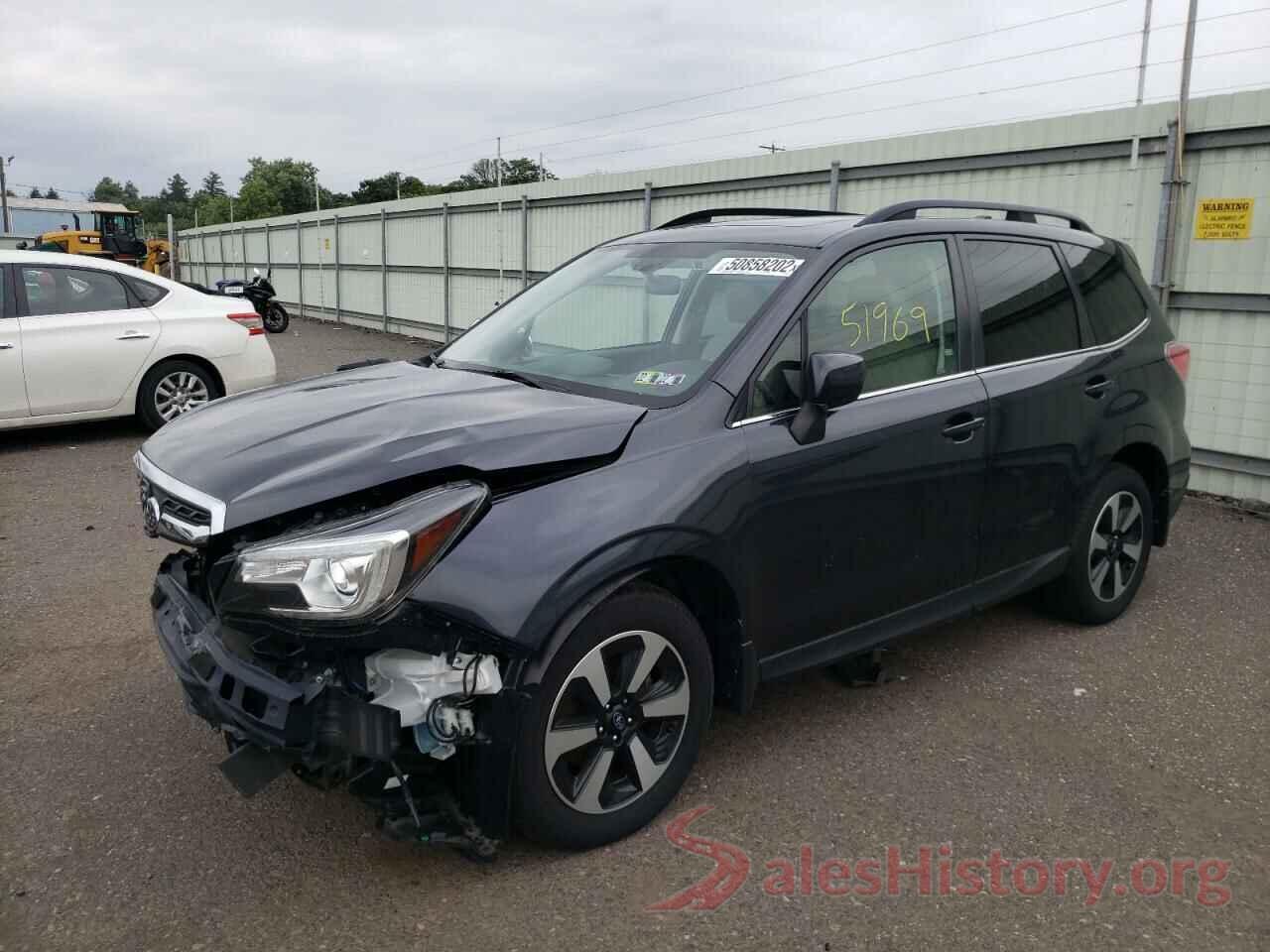 JF2SJARCXJH594187 2018 SUBARU FORESTER