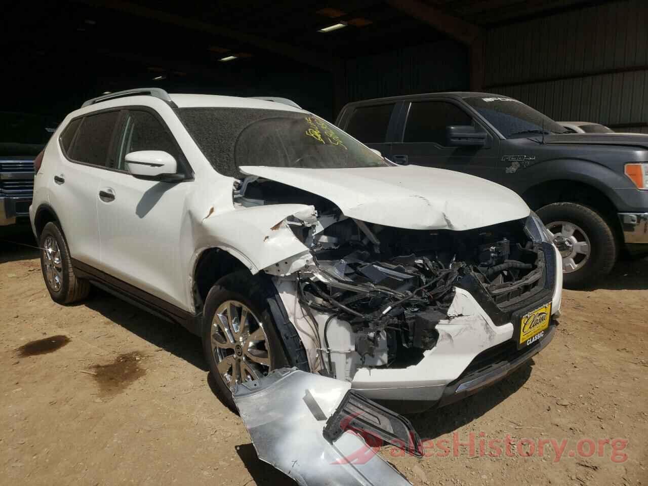 5N1AT2MV2JC802333 2018 NISSAN ROGUE