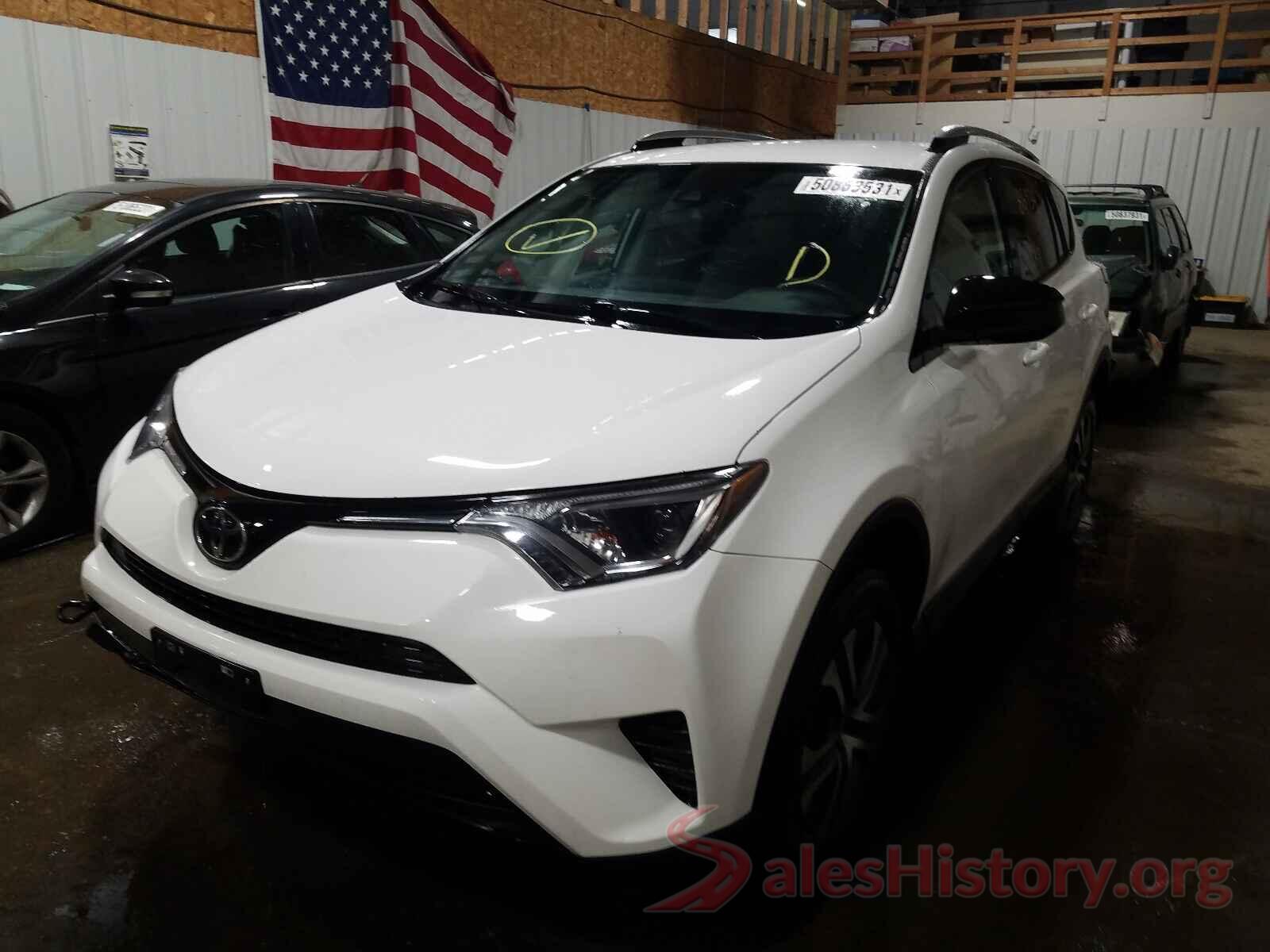 2T3BFREV9HW625004 2017 TOYOTA RAV4