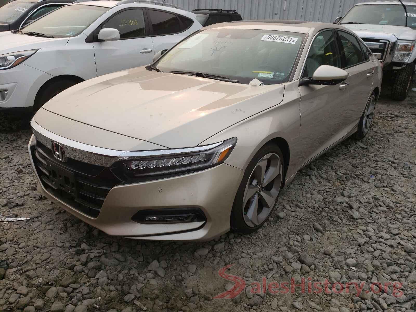 1HGCV1F98JA077965 2018 HONDA ACCORD