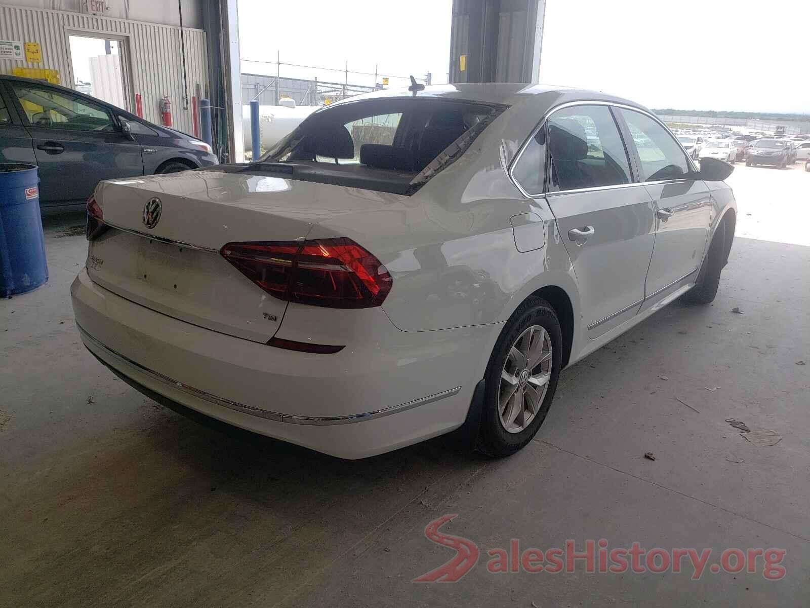 1VWAT7A30HC048750 2017 VOLKSWAGEN PASSAT