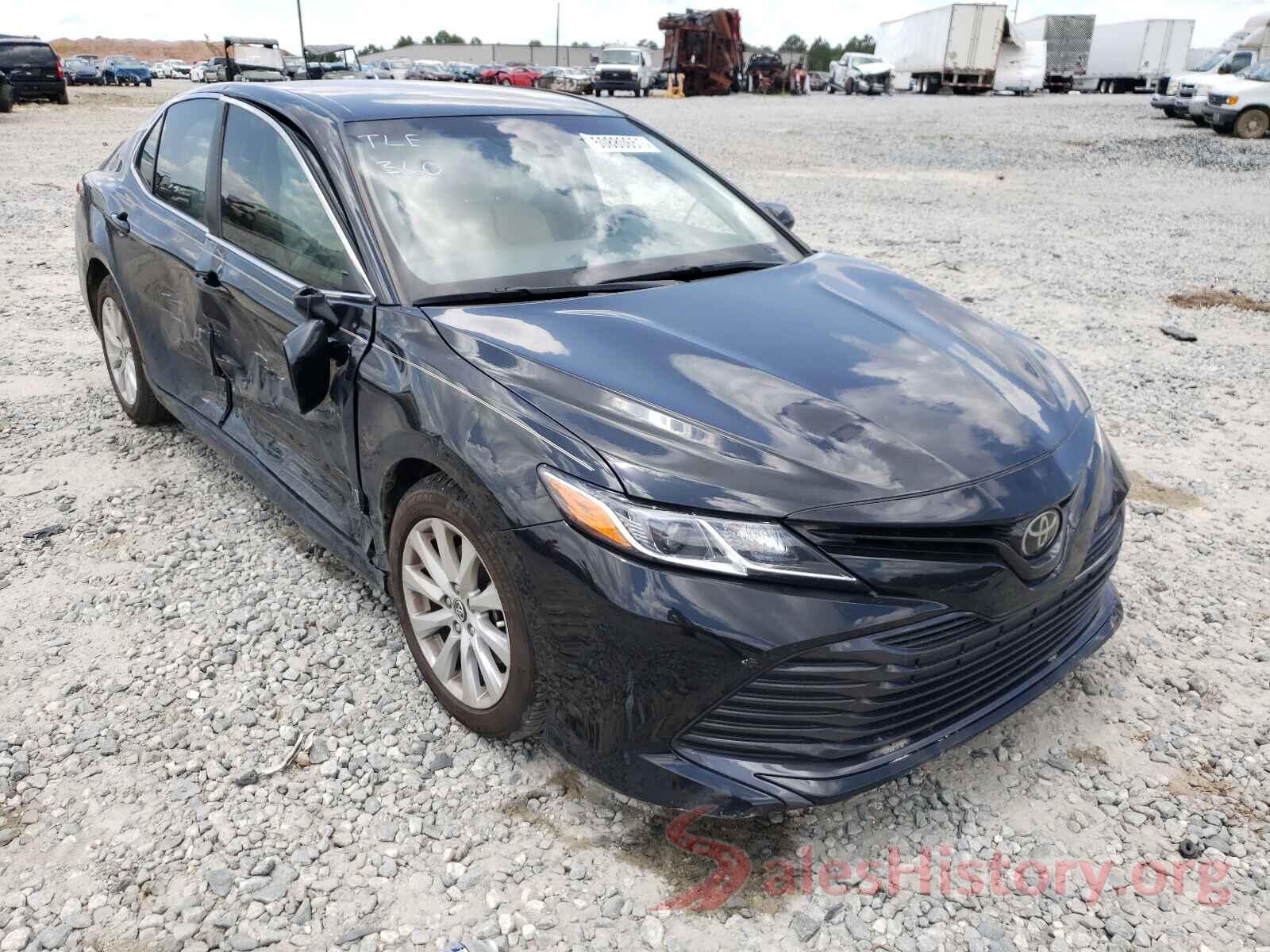 JTNB11HK3J3011443 2018 TOYOTA CAMRY