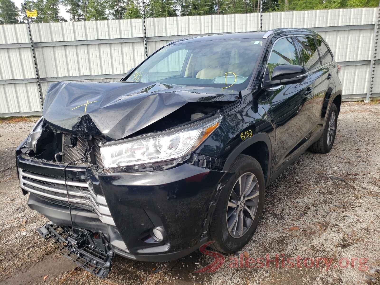 5TDKZRFH6KS556443 2019 TOYOTA HIGHLANDER