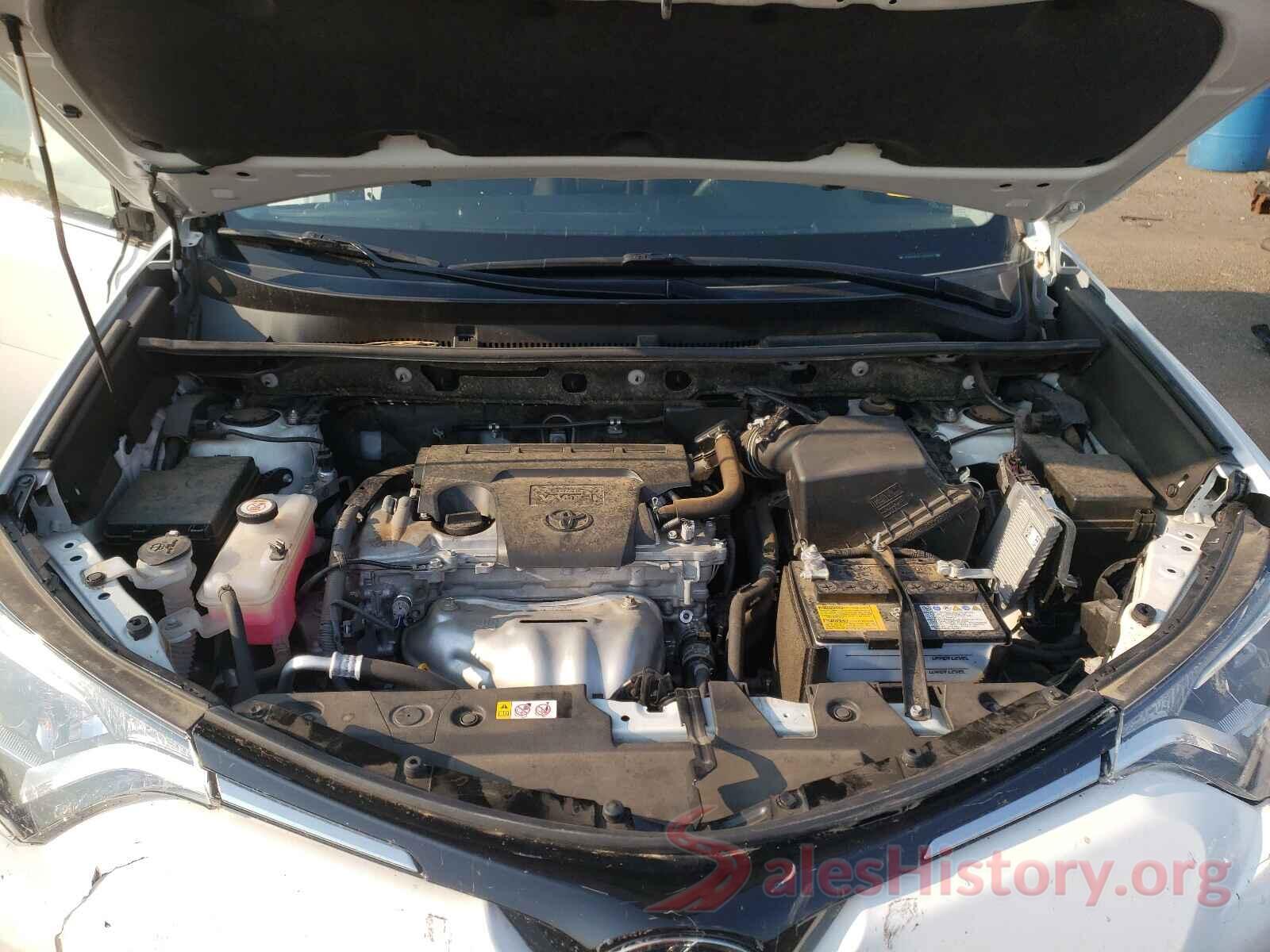 JTMBFREV9JJ253331 2018 TOYOTA RAV4