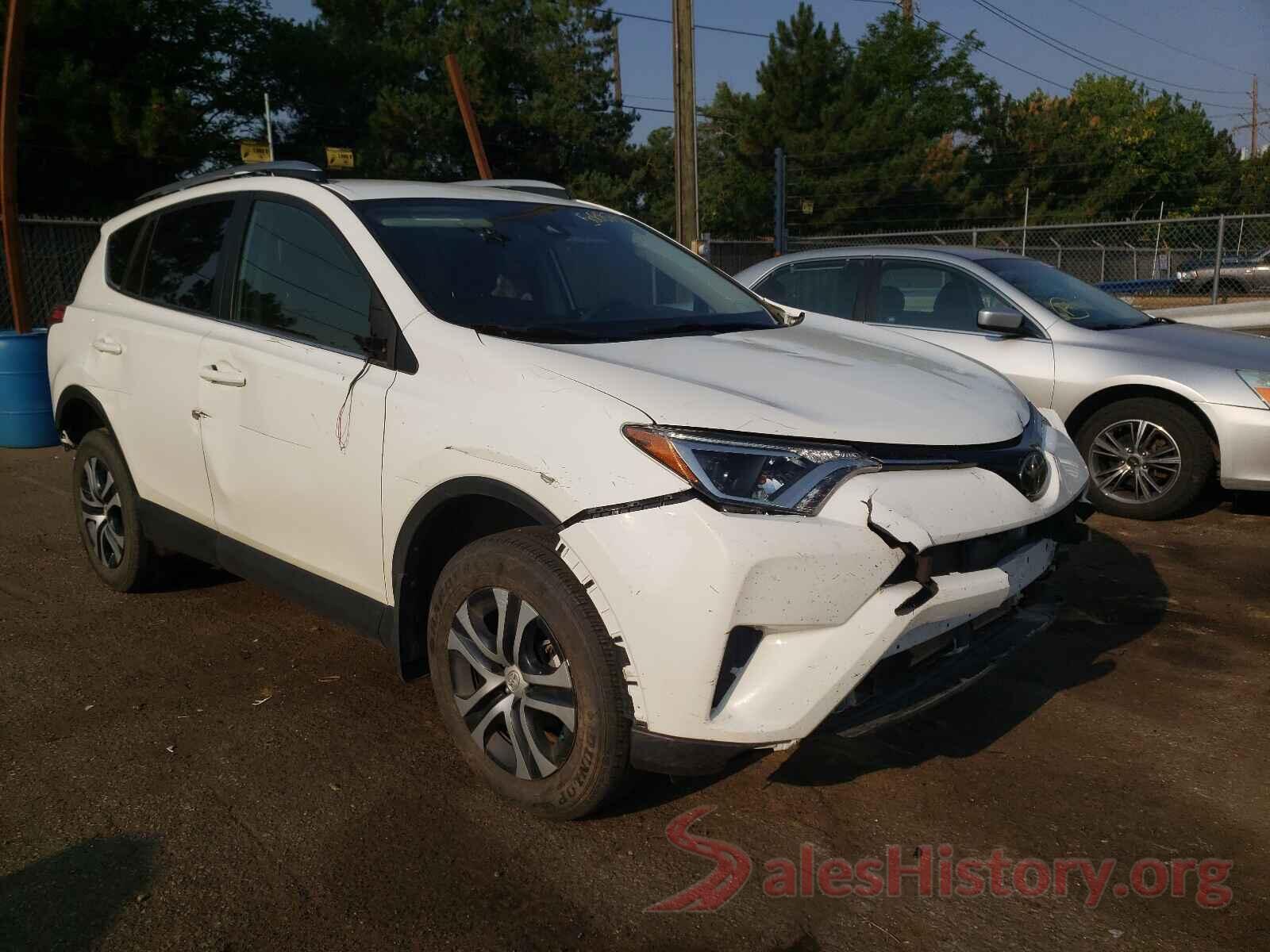 JTMBFREV9JJ253331 2018 TOYOTA RAV4