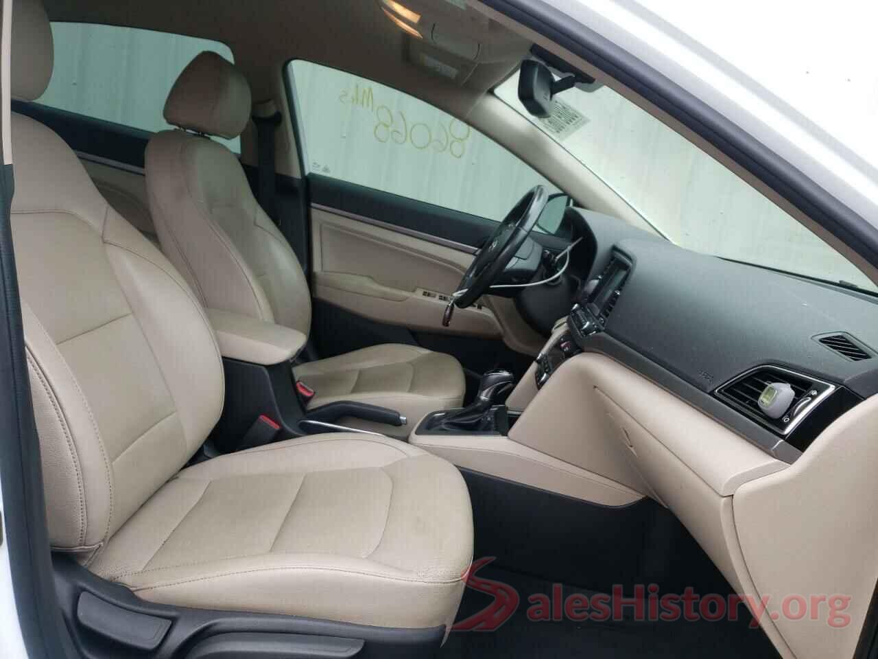 5NPD84LFXJH289555 2018 HYUNDAI ELANTRA