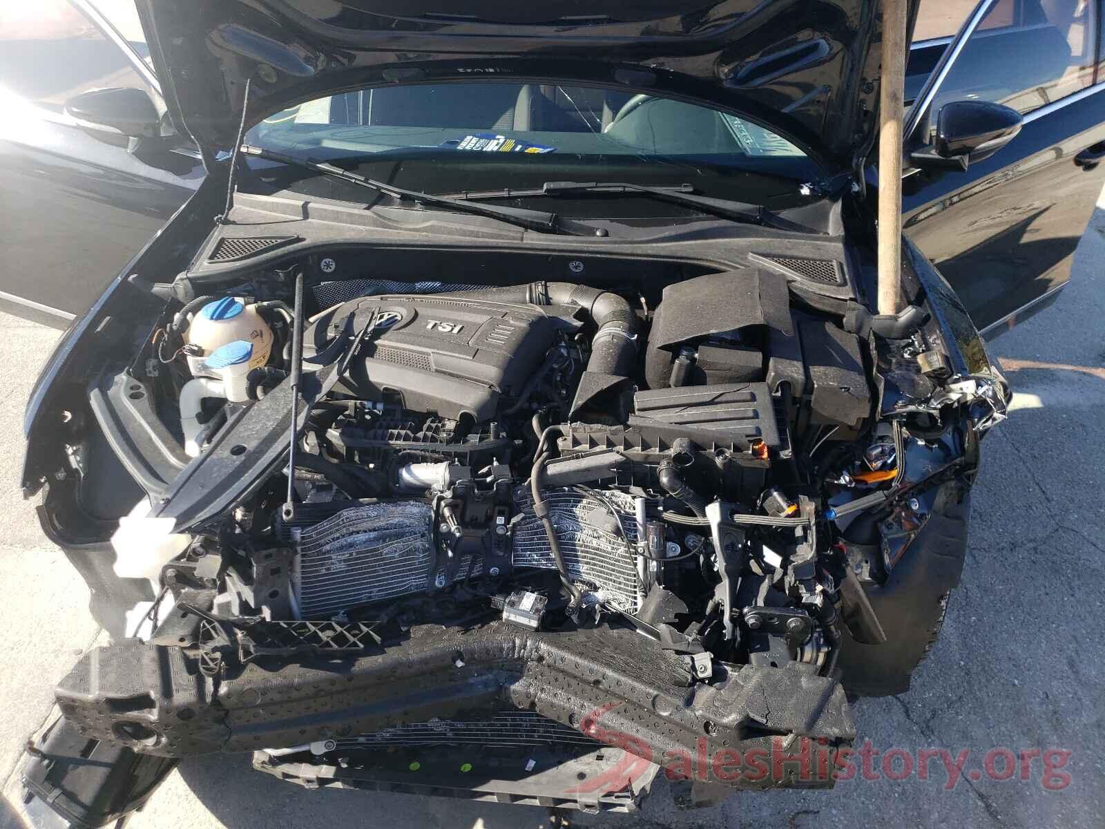 1VWAT7A37HC055064 2017 VOLKSWAGEN PASSAT