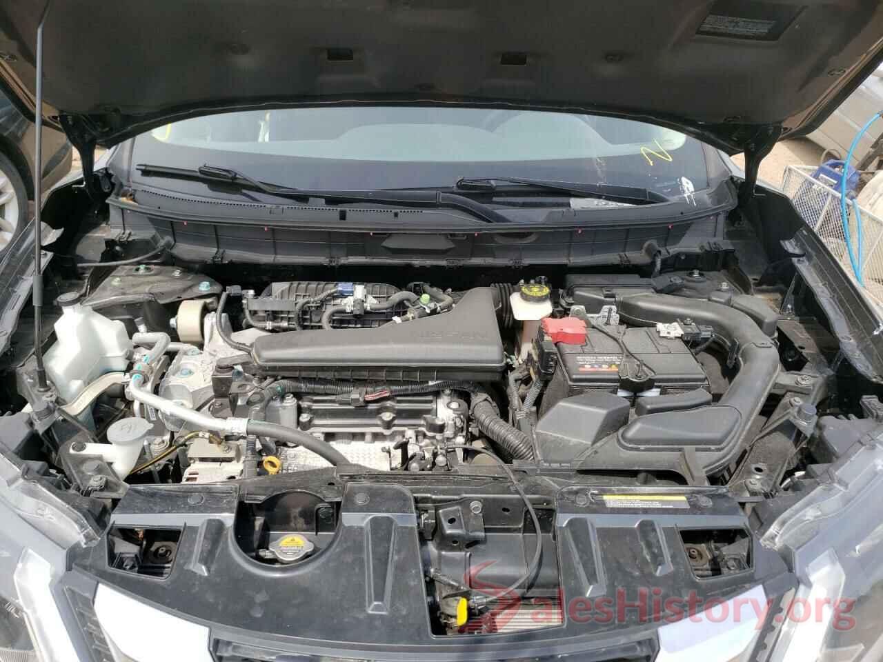 KNMAT2MV6JP515011 2018 NISSAN ROGUE