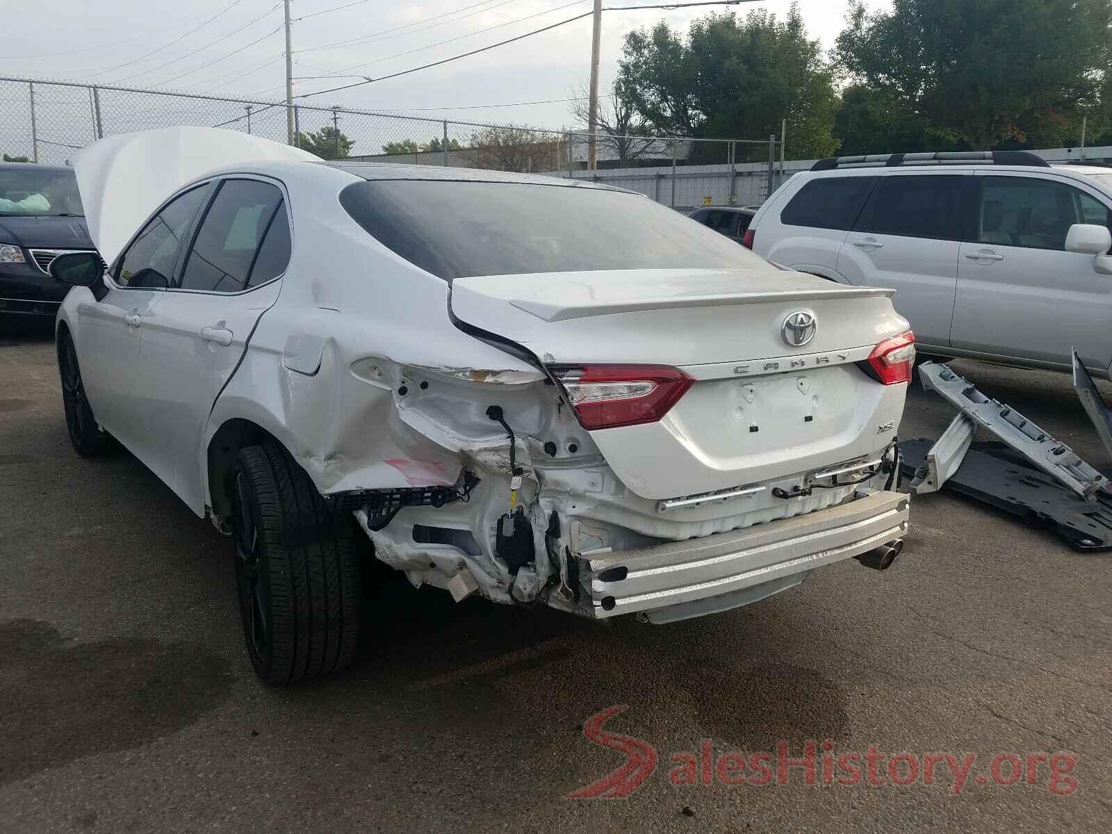 4T1B61HK3JU024494 2018 TOYOTA CAMRY