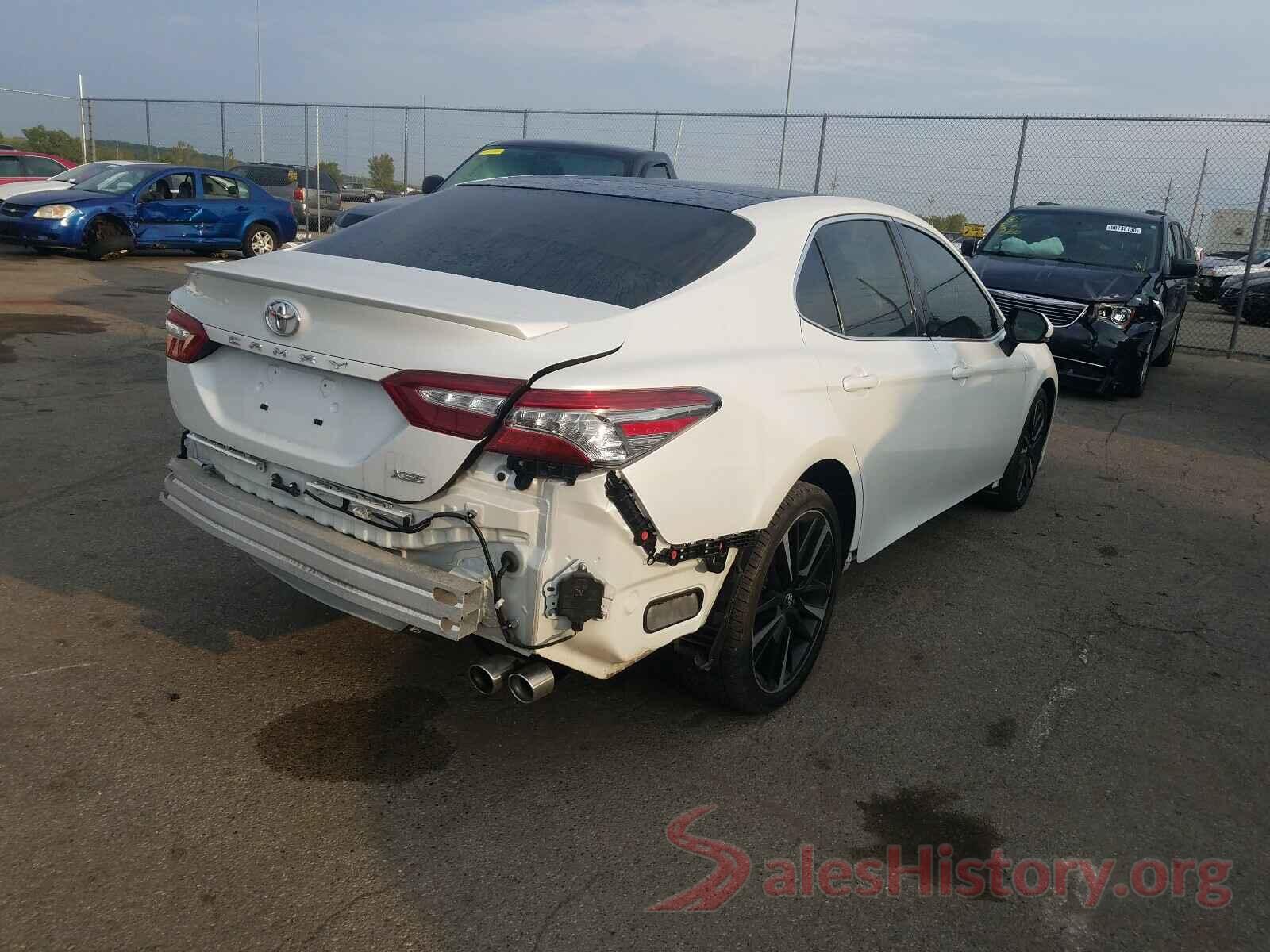 4T1B61HK3JU024494 2018 TOYOTA CAMRY