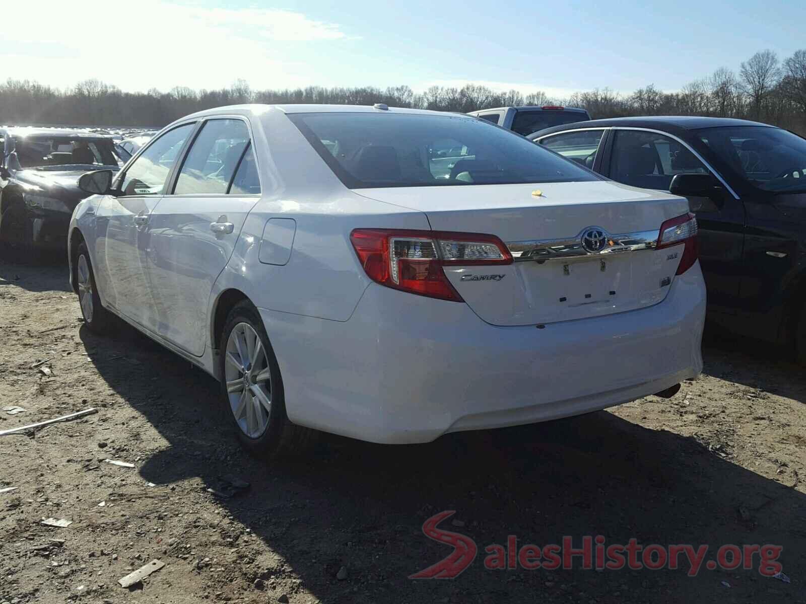 4T1BD1FK5DU075444 2013 TOYOTA CAMRY