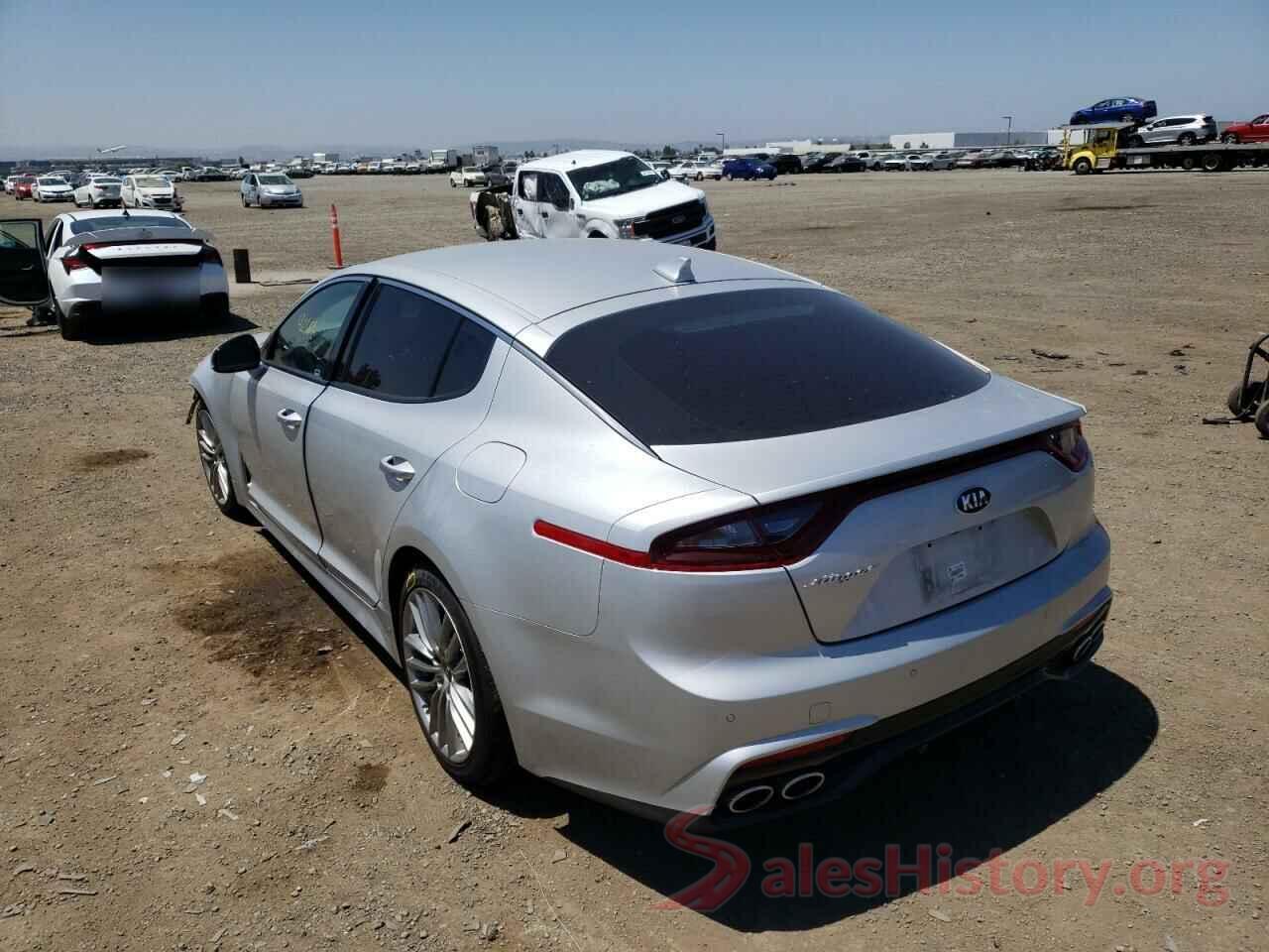 KNAE15LAXJ6016836 2018 KIA STINGER