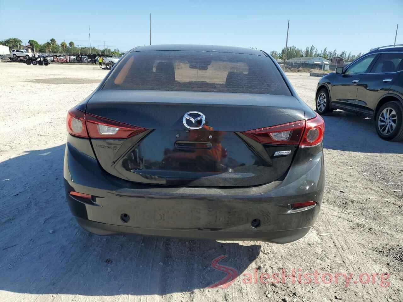 3MZBN1U7XJM188190 2018 MAZDA 3