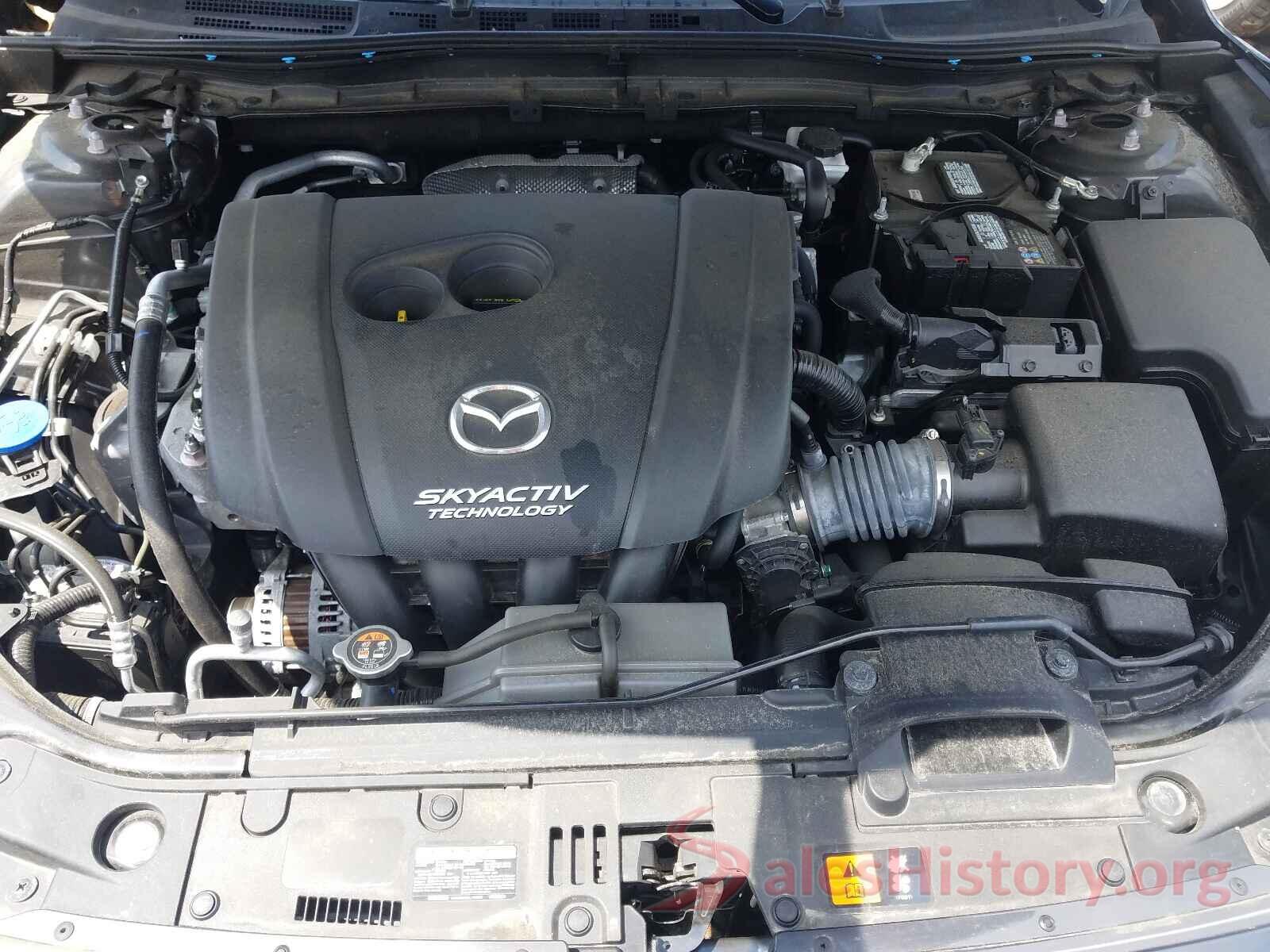 3MZBN1V35JM265124 2018 MAZDA 3