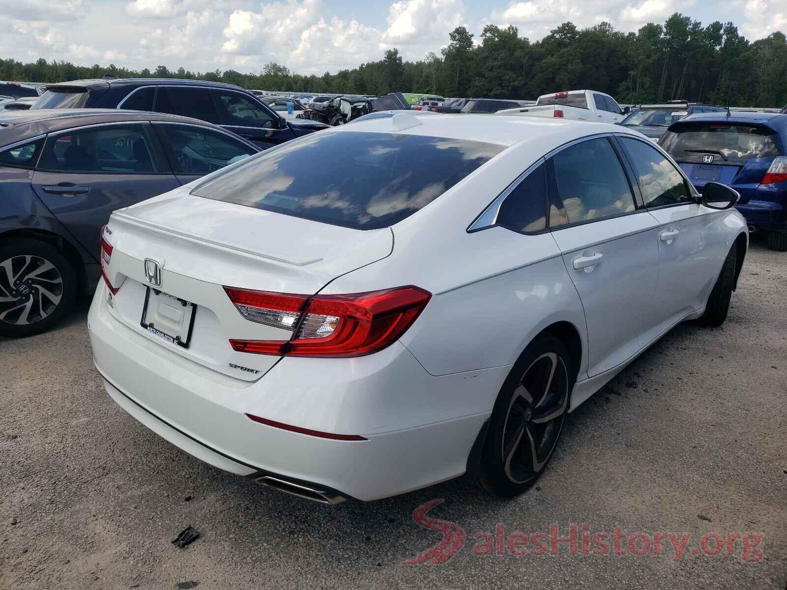 1HGCV1F32JA157113 2018 HONDA ACCORD