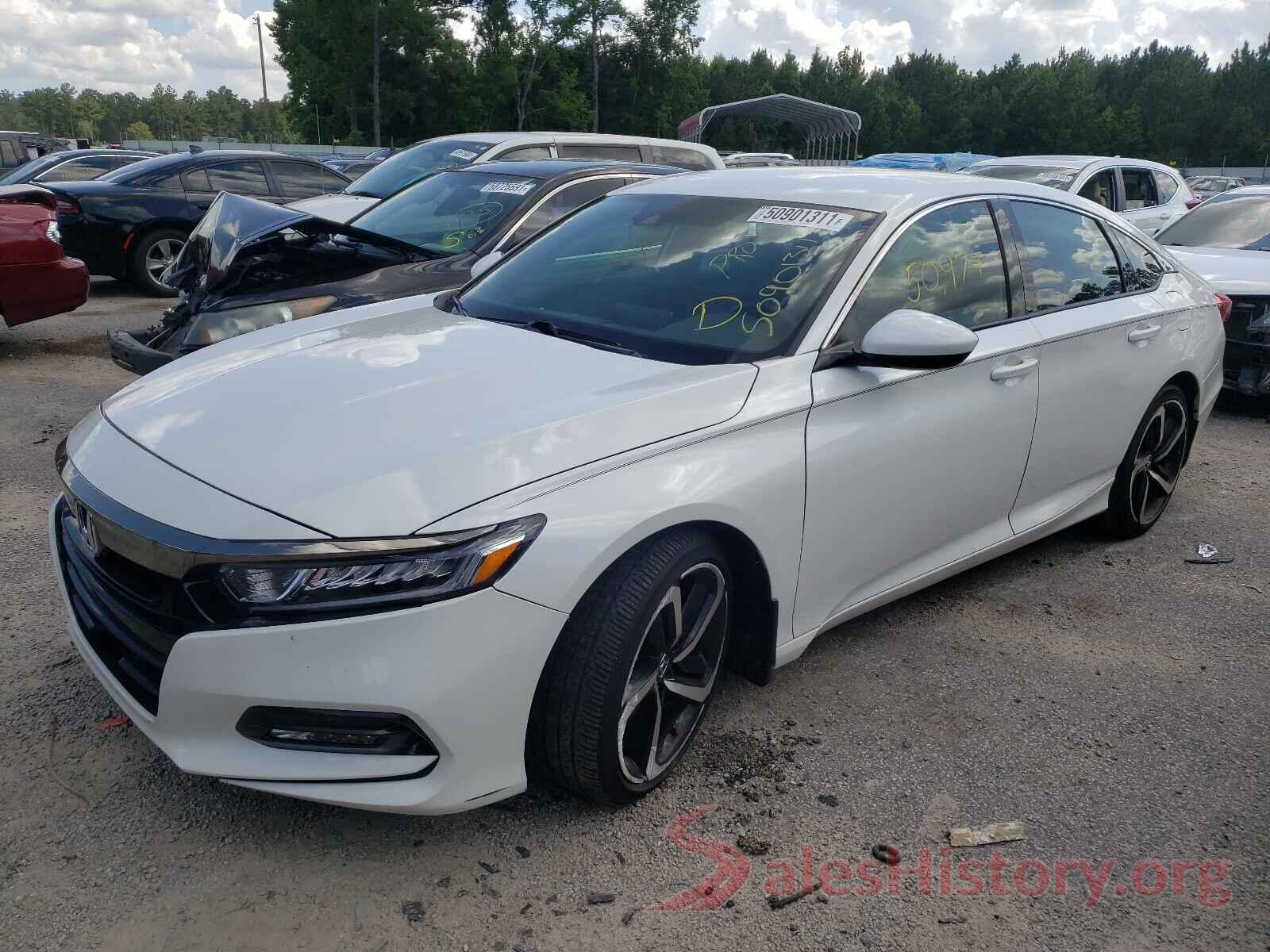 1HGCV1F32JA157113 2018 HONDA ACCORD