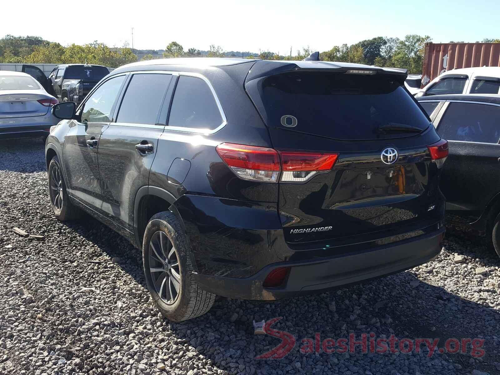 5TDKZRFH1JS532467 2018 TOYOTA HIGHLANDER