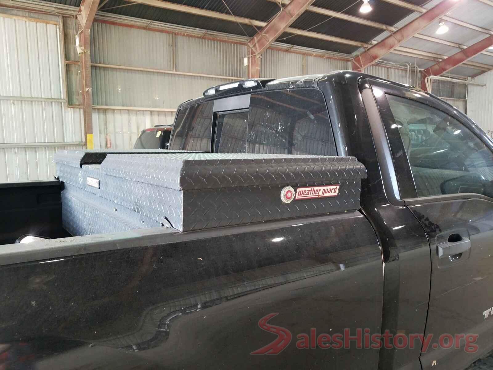 1N6BA1R98HN500285 2017 NISSAN TITAN