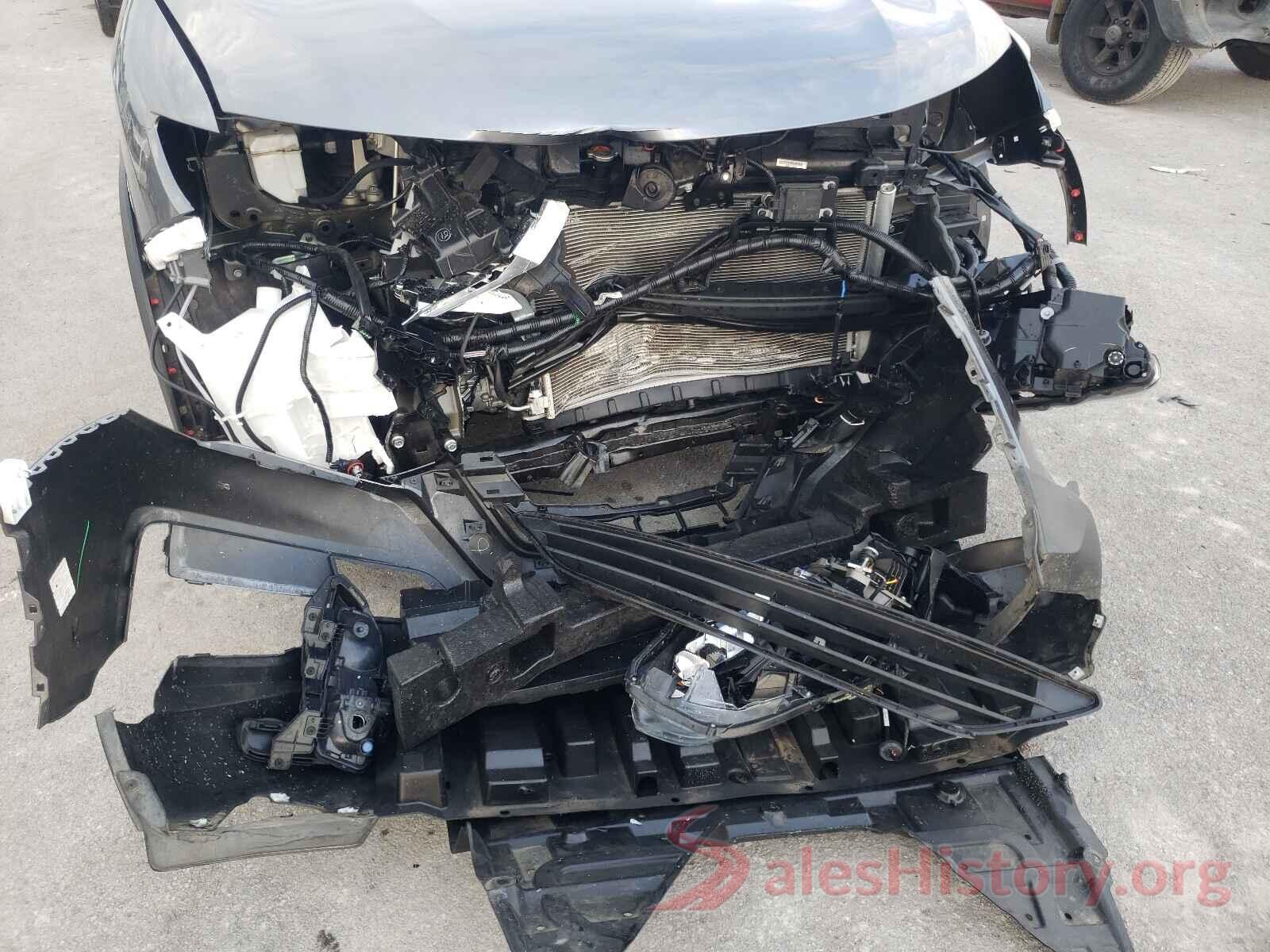 5N1AT2MT3HC864218 2017 NISSAN ROGUE