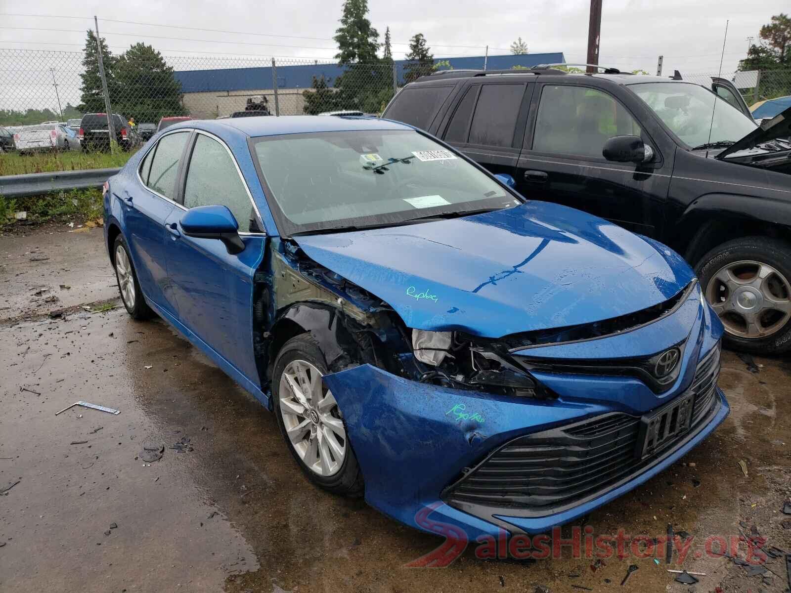 4T1B11HK0KU257958 2019 TOYOTA CAMRY