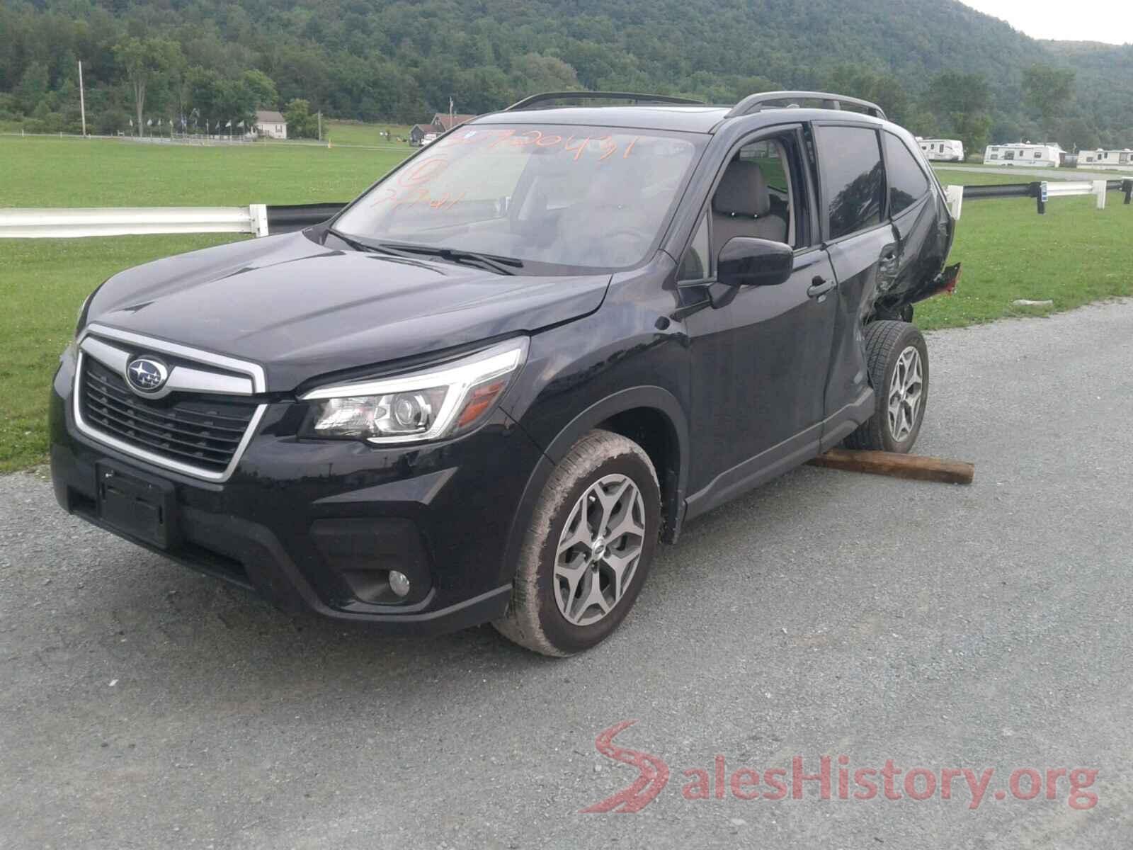 JF2SKAGC9LH499008 2020 SUBARU FORESTER