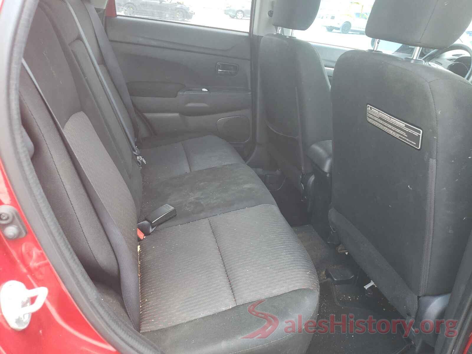 JA4AP3AU7HZ035820 2017 MITSUBISHI OUTLANDER