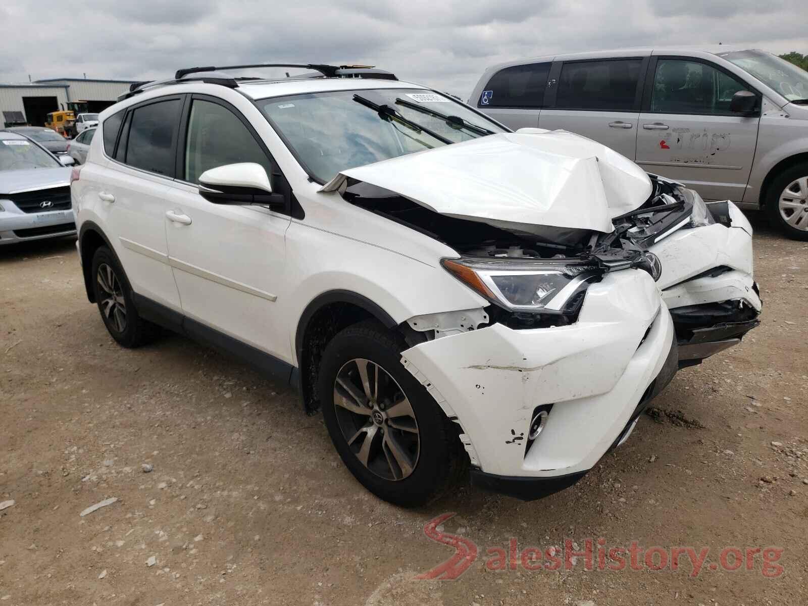 JTMRFREV0HJ126962 2017 TOYOTA RAV4