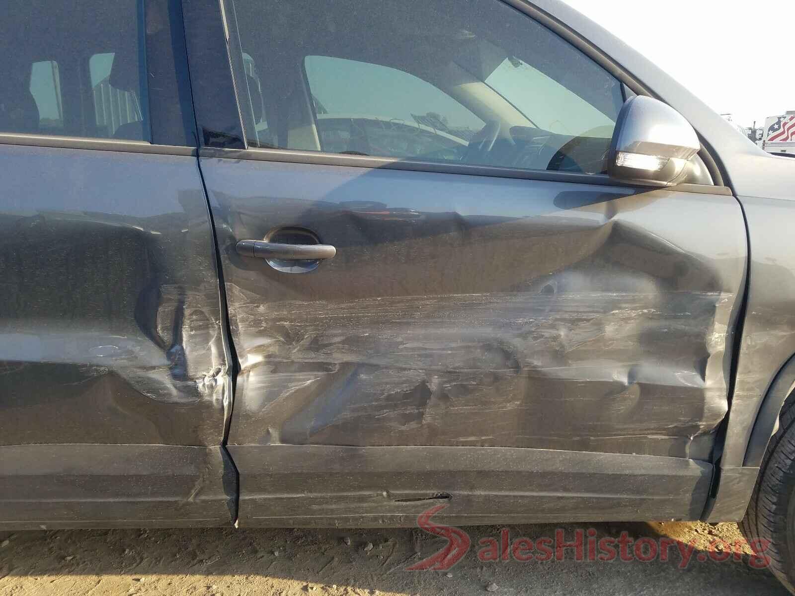 WVGBV7AX6HK047057 2017 VOLKSWAGEN TIGUAN