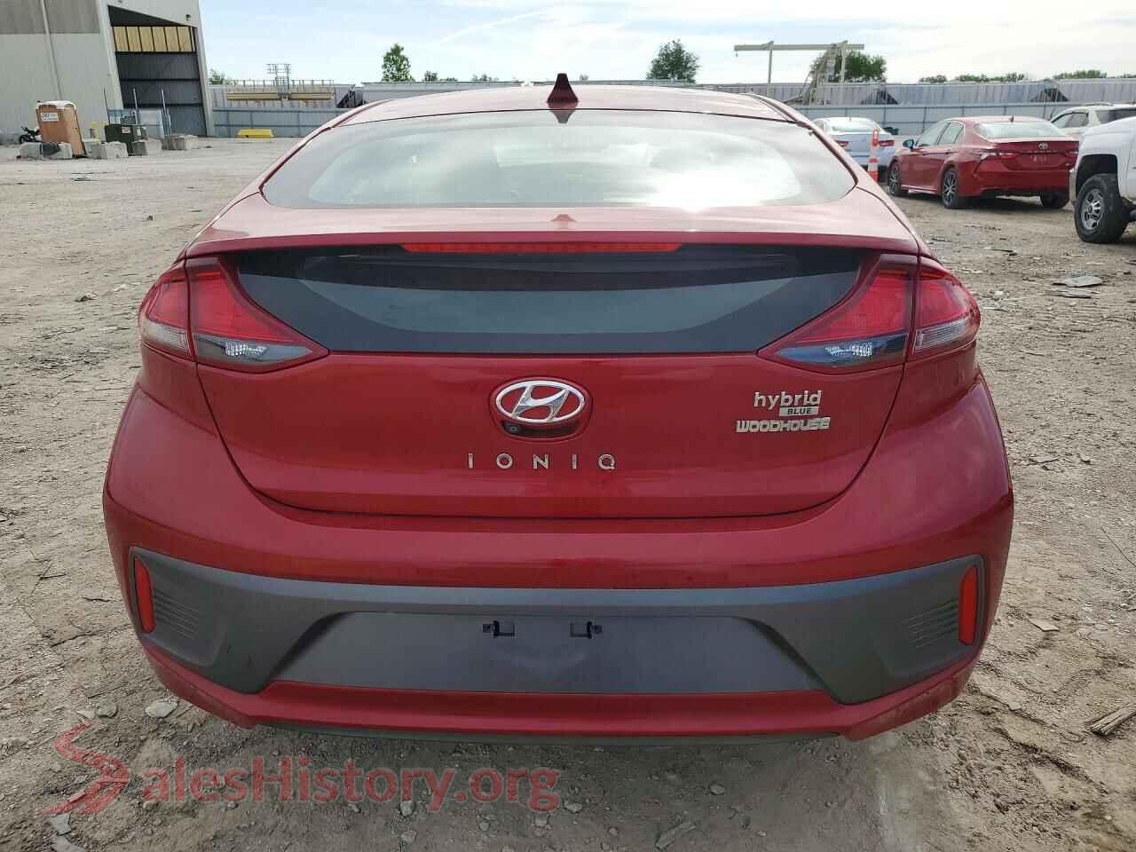 2022 HYUNDAI IONIQ VIN KMHC65LC2NU276772, left side view